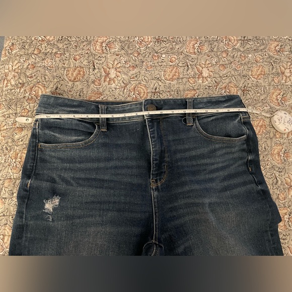 🦅American Eagle Hi-Rise 14 Regular - Picture 7 of 9